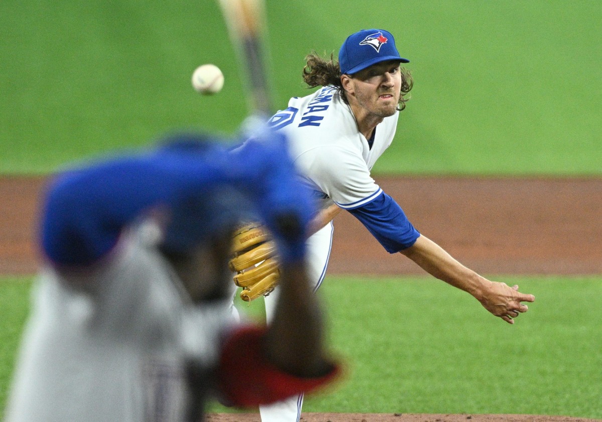 Gausman has been excellent in his first season since signing a five-year, $110-million dollar deal. His 2.01 FIP is the best in the majors, and he has a 3.06 ERA (129 ERA+) in 111.2 innings pitched.